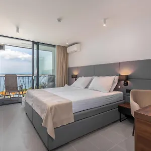 Paviljoni Omorika 3* Crikvenica